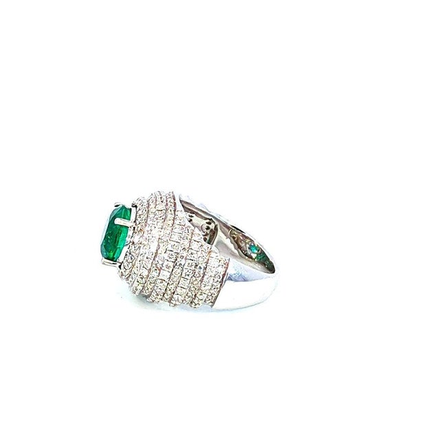 6.63 Carat Emerald and Diamond Cluster Ring, Size-6.5 For Sale - Image 4 of 9