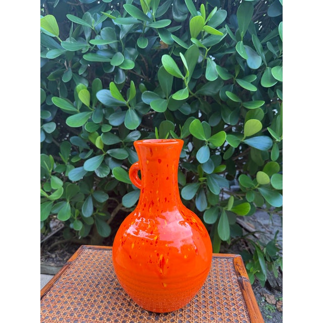 Orange Vintage Atomic Orange Art Pottery Vase by Cherokee Pottery, 1983 For Sale - Image 8 of 11