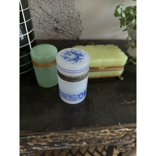 Light Grey Opaline Glass Box with Blue Floral Enamel Decoration, 1890s For Sale - Image 13 of 18