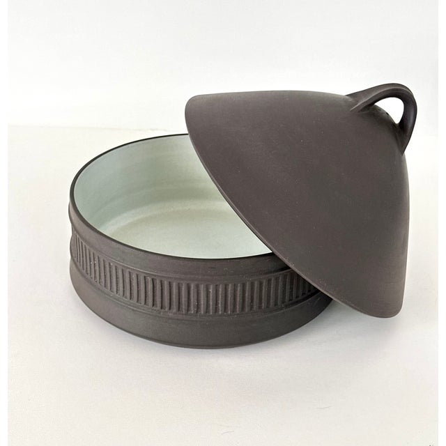 Flamestone Fluted Casserole by Jens Quistgaard for Dansk Designs For Sale In Cincinnati - Image 6 of 11