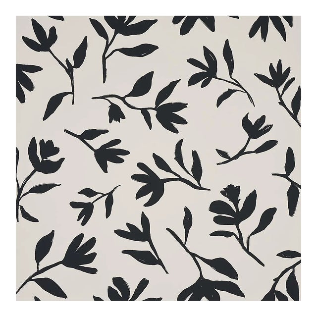 Sample - Schumacher Laurel Wallpaper in Black For Sale