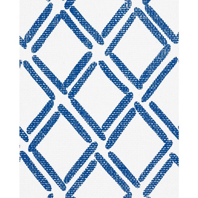 This listing is for a wallpaper sample only. If you'd like to purchase this wallpaper, please click here:...