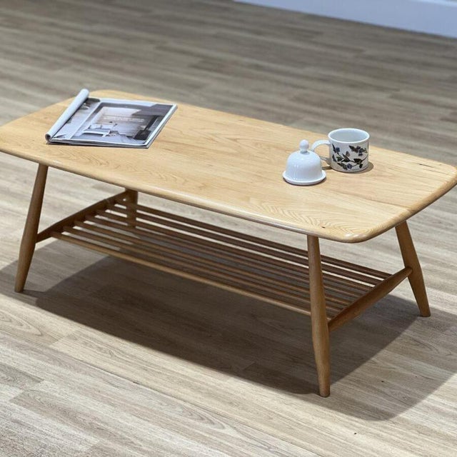 Lucían Ercolani designed this coffee table in England in the ‘60s , for the well-known cabinet maker Ercol . The table is...