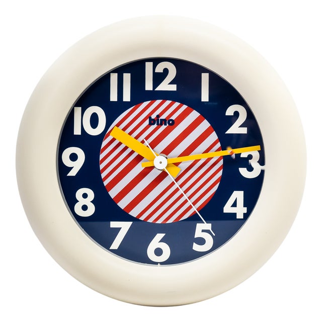 Bino Quartz Wall Clock, 1980s For Sale
