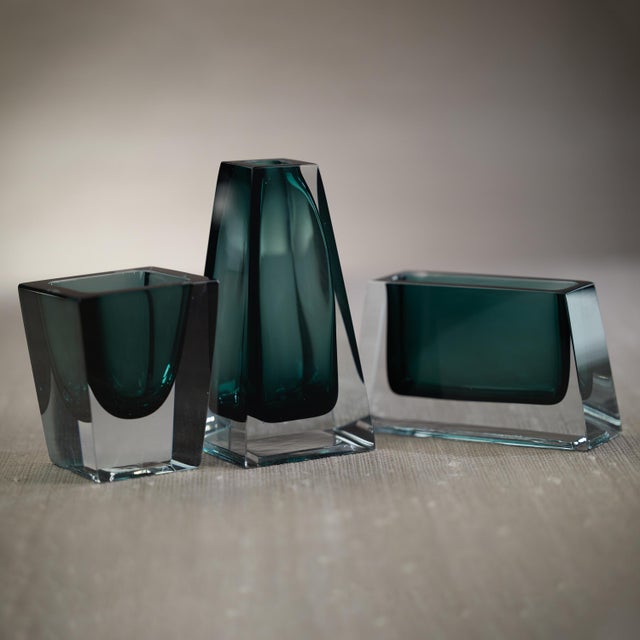 Carrara Polished Green Glass Vase, 6" For Sale - Image 4 of 6