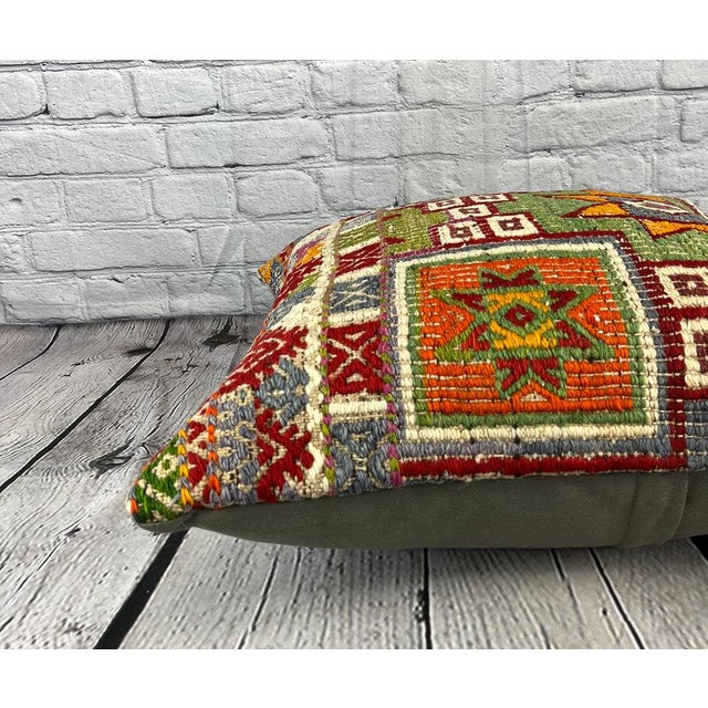 20 x 20 Kilim Pillow Turkish Cushion Natural Green Pillow Cushion Cover For Sale - Image 4 of 4