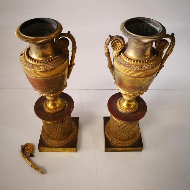 19th Century Gilded Bronze Fluted Vases on Plinth, Italy, Set of 2 For Sale - Image 4 of 6