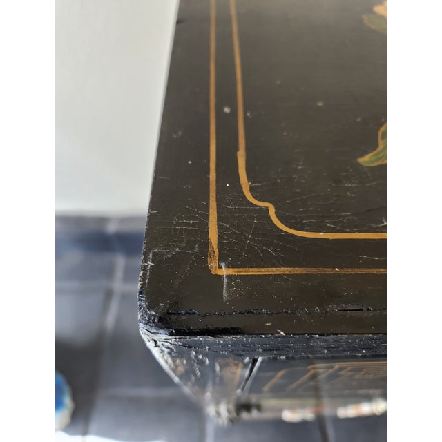 Chinoiserie 1950s Chinoiserie Black Lacquer Mop Chinese Cabinet Hand Painted For Sale - Image 3 of 15