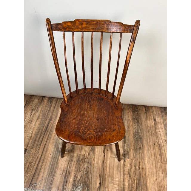 Early 19th Century Antique Step Down Windsor Chair in Oak and Pine C. Early 19th Century For Sale - Image 5 of 8