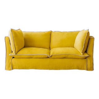 Sophie Conran Coco 2.5 seater Sofa with Contrast Welt Knife Edge Cushion in Ochre Linen For Sale