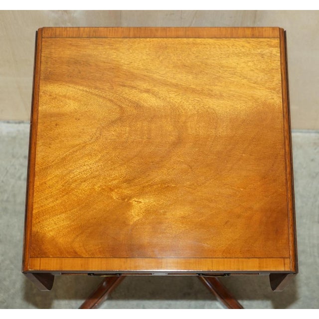 Mahogany Extendable Side Table from Bevan Funnell For Sale - Image 9 of 18