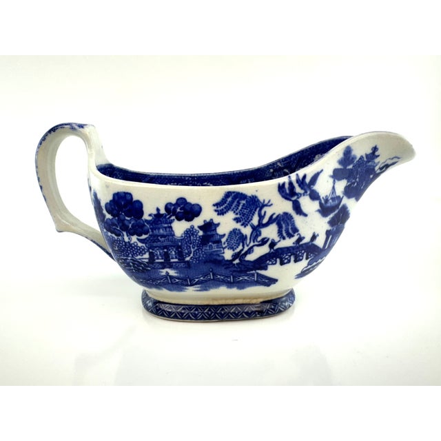 1910s Antique Early 20th Century English Blue & White Gravy Boat by Enoch Burn & John Edwin Leach For Sale - Image 5 of 10