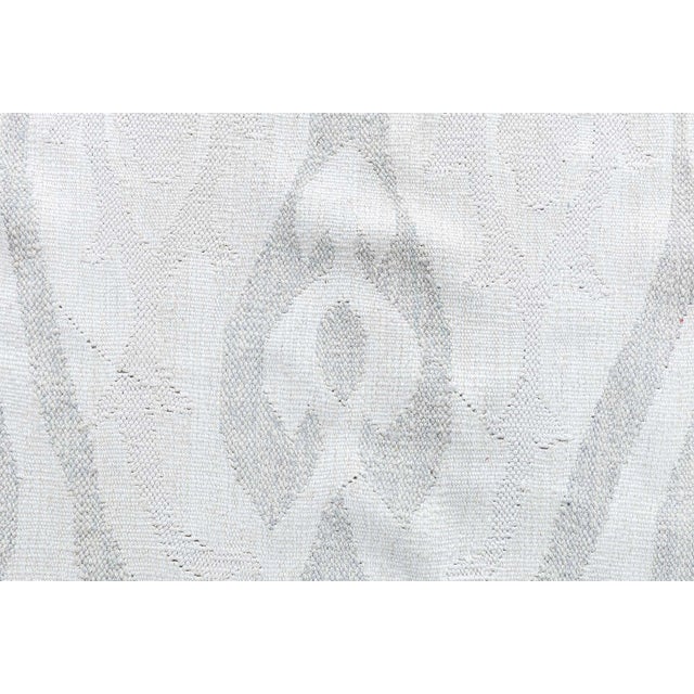 Contemporary light grey handmade wool kilim rug by Doris Leslie Blau. Size: 7'10" × 9'10" (238 × 299 cm) Graceful like a...