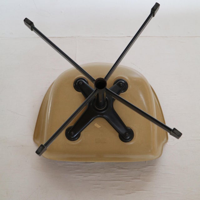 Metal 1970s Swivel Plastic Desk Chair by Cosco - Modernist Space Age For Sale - Image 7 of 8