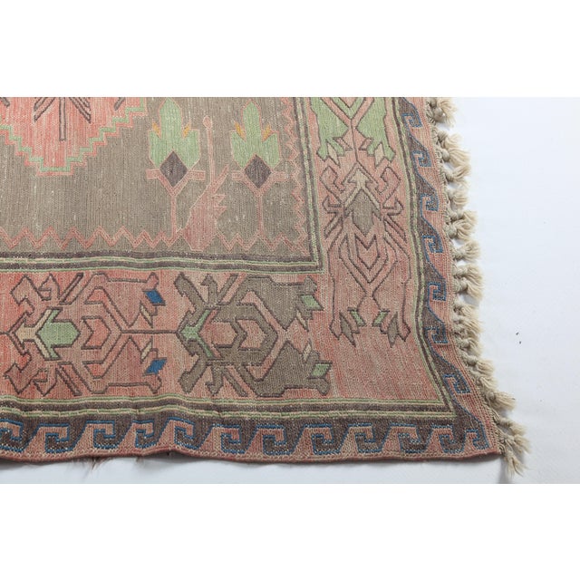 Semi-Antique Caucasian Sumak Kilim – Handwoven Tribal Flatweave With Medallion and Geometric Borders -6' 2'' X 10' 6'' For Sale In Tampa - Image 6 of 13