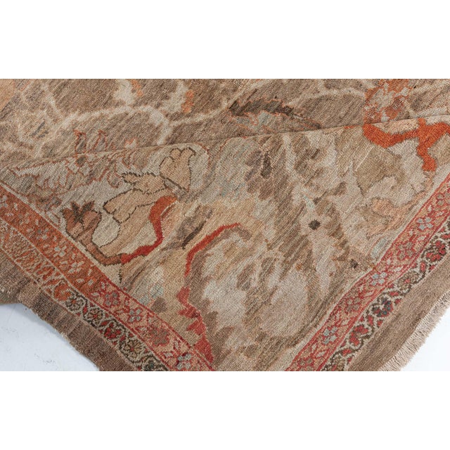 Traditional Inspired Sultanabad Rug by Doris Leslie Blau For Sale In New York - Image 6 of 8