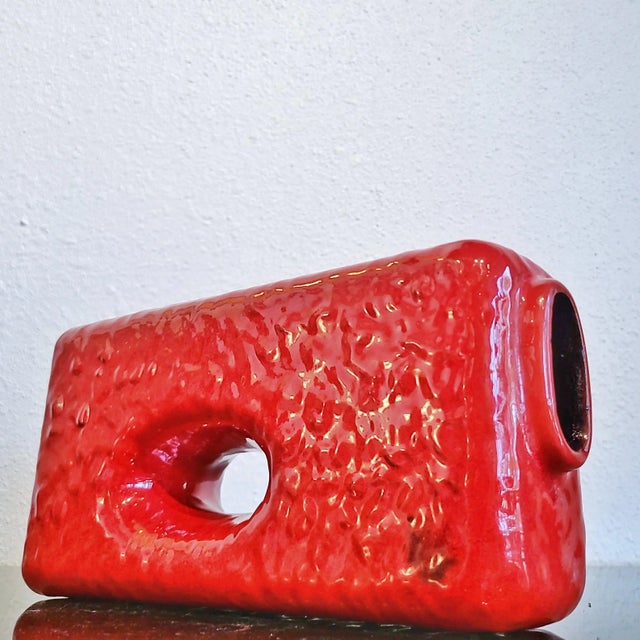 Mid-Century Modern 10-Inch Marei Chimney Vase Nr. 2004 (1970s) For Sale - Image 3 of 10