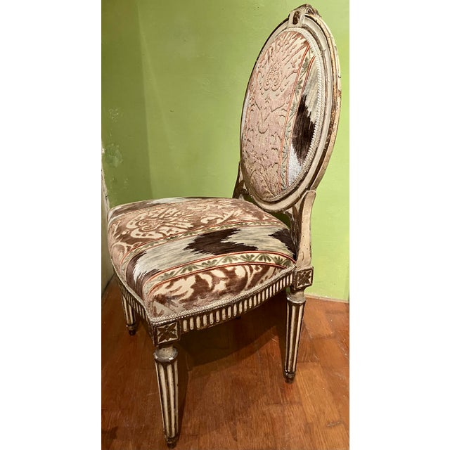 Chairs in Lacquer and Ikat Damask Upholstery, Set of 2 For Sale - Image 3 of 18
