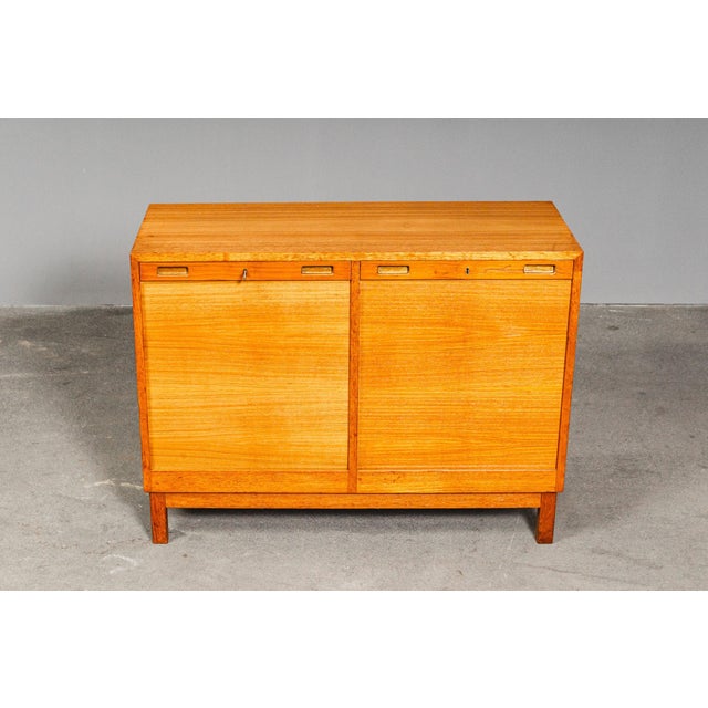 Brown Mid-Century Roll-Top Cabinet in Teak For Sale - Image 8 of 17