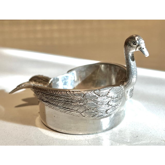 A Portuguese Mergulhao Hand Chased Silver Swan Ash Tray Salt Cellar Catch All For Sale - Image 4 of 9