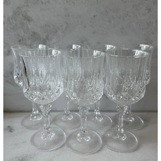 French Set of 7 Cristal d'Arques Longchamp Wine Glasses For Sale - Image 3 of 9