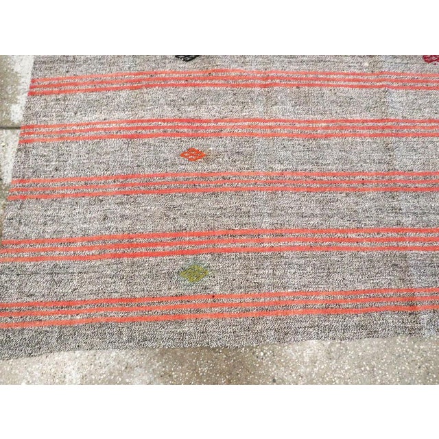 Silver Galerie Shabab Collection Mid-20th Century Handmade Turkish Flat-Weave Kilim Accent Carpet For Sale - Image 8 of 10
