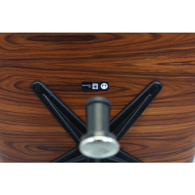 Set of Lounge Chair with Ottoman by Charles and Ray Eames for Herman Miller For Sale - Image 12 of 13