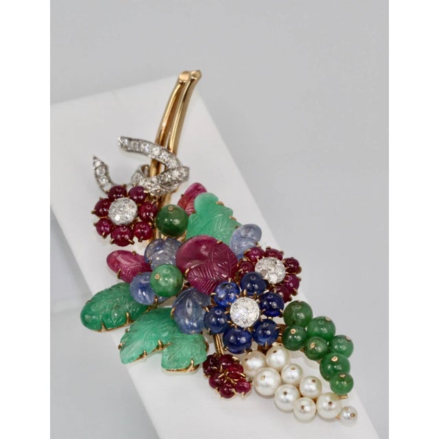 1980s Gem Set Diamond 18k Brooch For Sale - Image 10 of 11