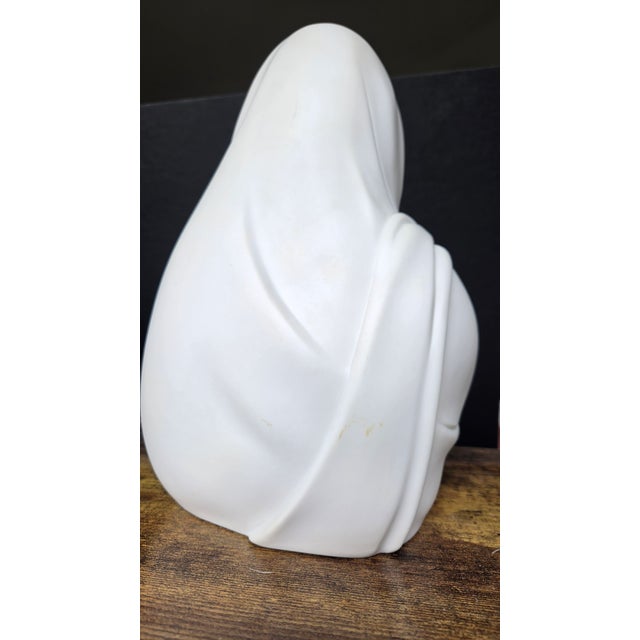 Mid 20th Century Edward Marshall Boehm Bisque Porcelain Madonna Bust For Sale - Image 12 of 16