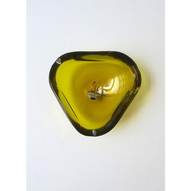 Italian Murano Art Glass Bowl or Ashtray Golden Yellow For Sale In New York - Image 6 of 9