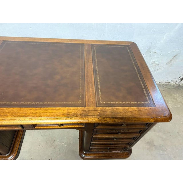 Late 20th Century Vintage Hekman Oak Tooled Leather Top Executive Office Desk " For Sale - Image 5 of 14