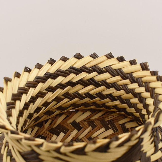 Woven Tribal Basket Vase in Brown and Black For Sale - Image 4 of 4