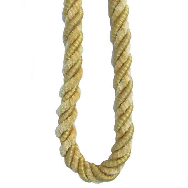 1990s Vintage French Silk and Chenille Drapes Tiebacks With Tassels. - Set of 2 For Sale - Image 4 of 5