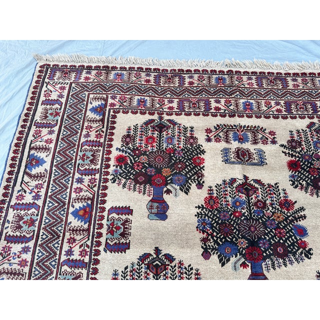 Pictorial Ivory Vase Design Hand-Knotted Wool Rug - 7'1" X 9'2" For Sale - Image 12 of 14
