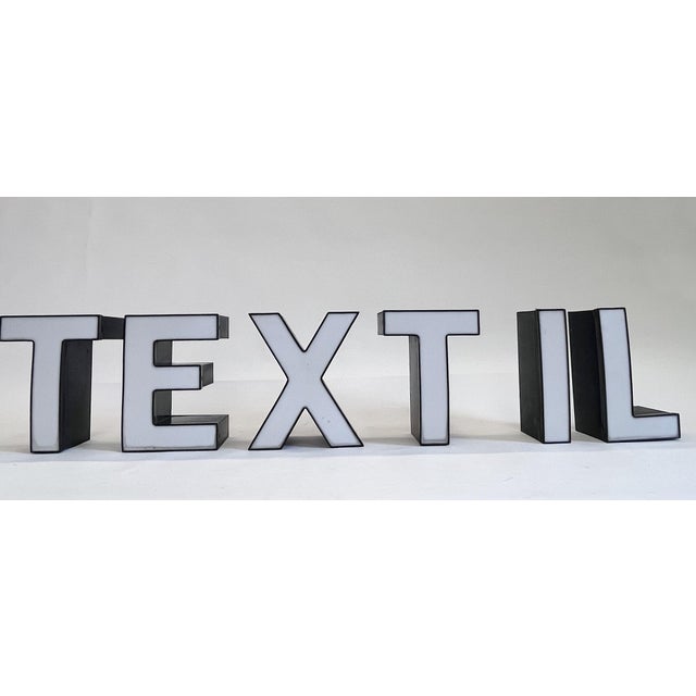Advertising Letters in Metal and Acrylic Glass from WK Wohnen, 1970s, Set of 8 For Sale - Image 4 of 11
