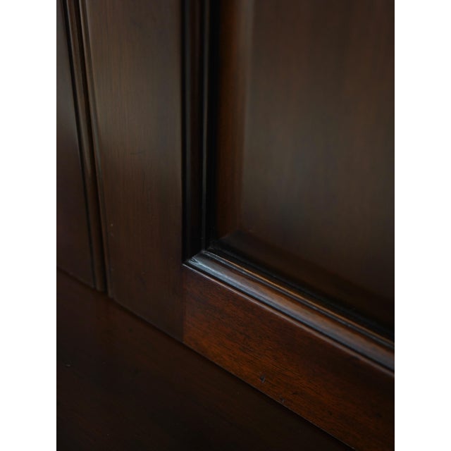 Brown Kittinger Wa-1027 Colonial Williamsburg Mahogany Cupboard For Sale - Image 8 of 18