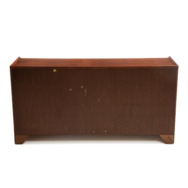 Merton Gershun Dillingham Esprit Walnut Six Drawer Lowboy Dresser Mid Century For Sale In Philadelphia - Image 6 of 13