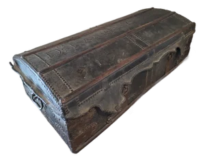 Dome Leather Trunk Owned by Dn. Raphael Zambrano