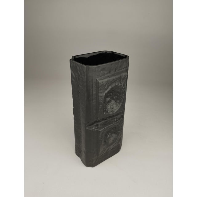 Mid-Century Modern Vase Porcelaine Noir 2987 Sudio Line Series by Martin Feyer for Rosenthal, 1970s For Sale - Image 3 of 11