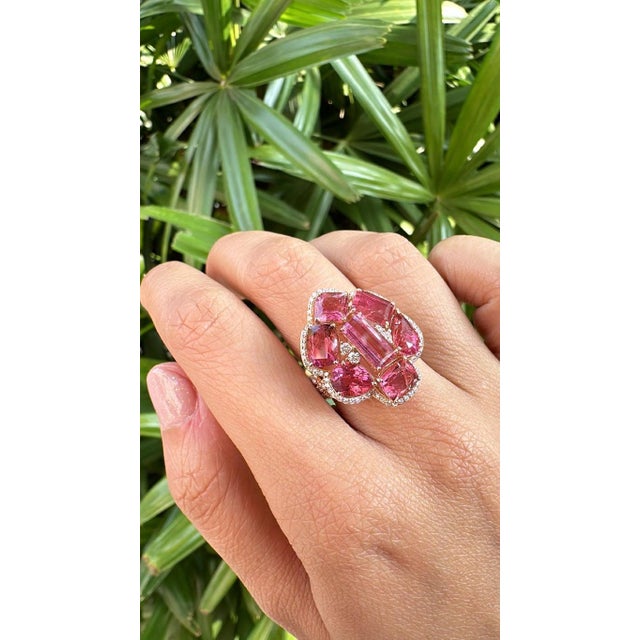 Set in 18k Rose Gold, 8.48 Carats, Tourmaline & Diamonds Cocktail Cluster Ring, Size 6.5 For Sale - Image 9 of 11
