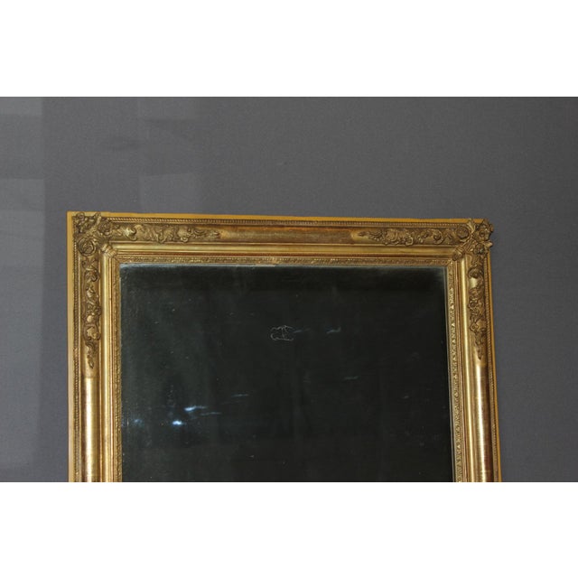 Restoration mirror in gilded stucco, wooden frame, original mirror, set in very good condition.