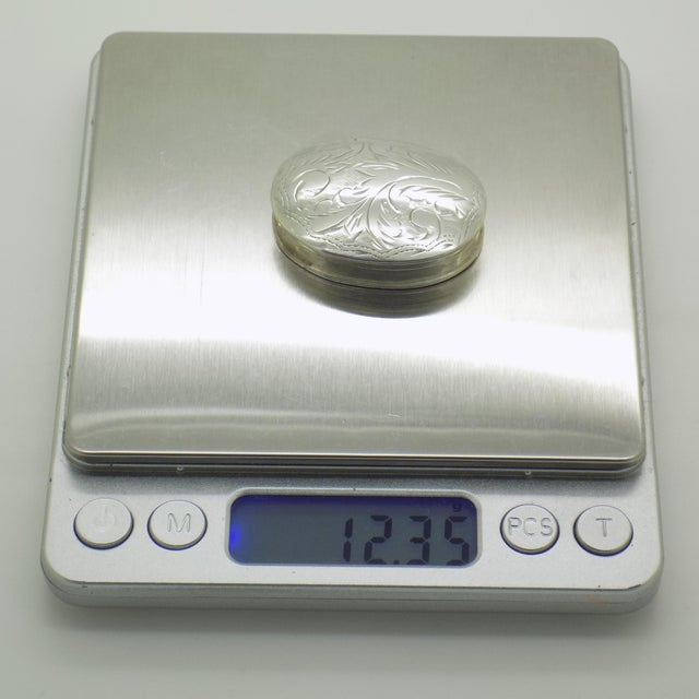 Vintage Italian Sterling Silver 925 Chiseled Oval Trinket Box by Gardenia Preziosi, 1980s For Sale - Image 11 of 14