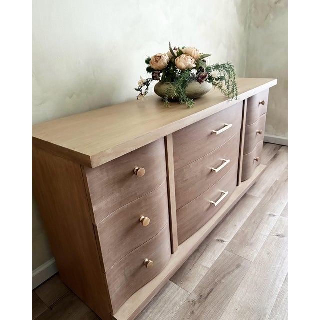 Mid-Century Modern 1970s Mid-Century Modern Natural Wood 9-Drawer Dresser For Sale - Image 3 of 9