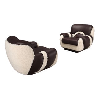 Vintage Italian Lounge Chairs in Leatherette, 1970s, Set of 2 For Sale