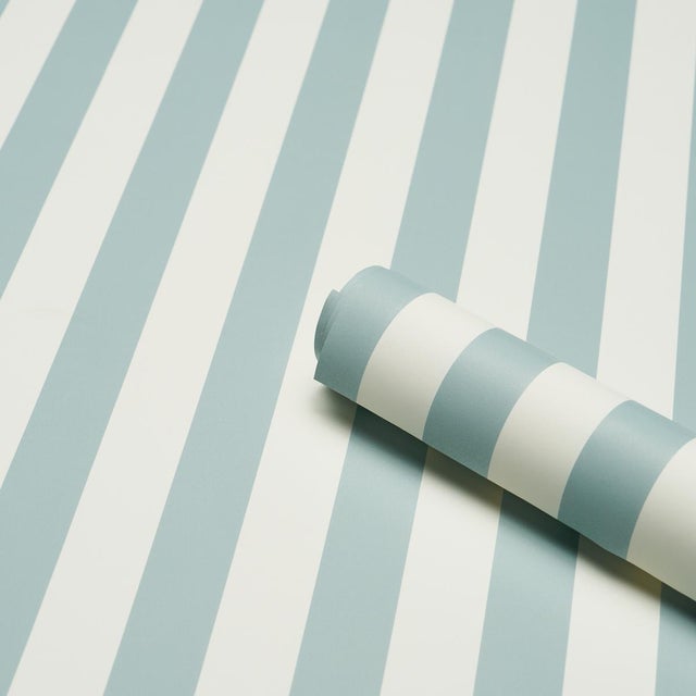 Traditional Schumacher Emma Stripe Wallpaper In Chambray For Sale - Image 3 of 4