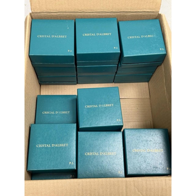 Cristal d'Albret France JFK Jackie Kennedy Sulphide Paperweight Faceted Green For Sale - Image 11 of 17