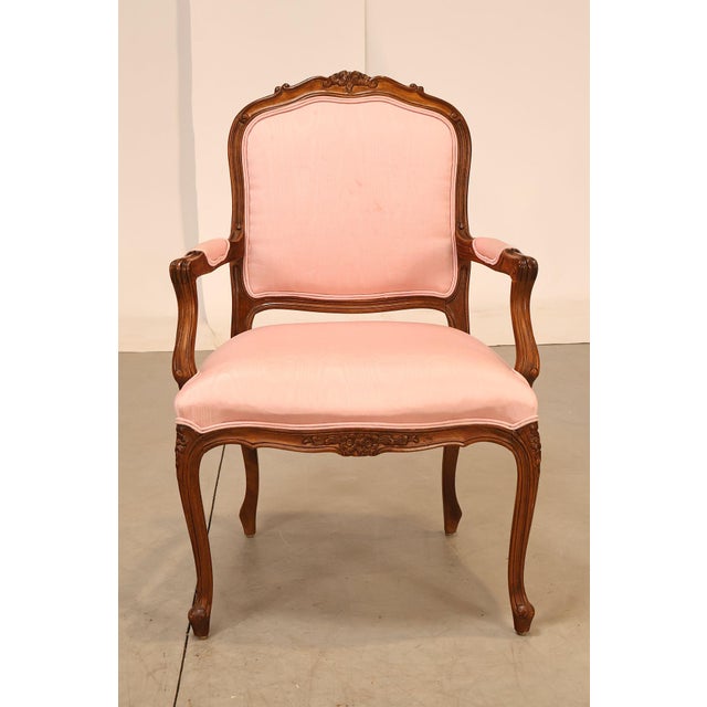 High Quality Vintage Floral Carved Frame Fauteuil Armchair
