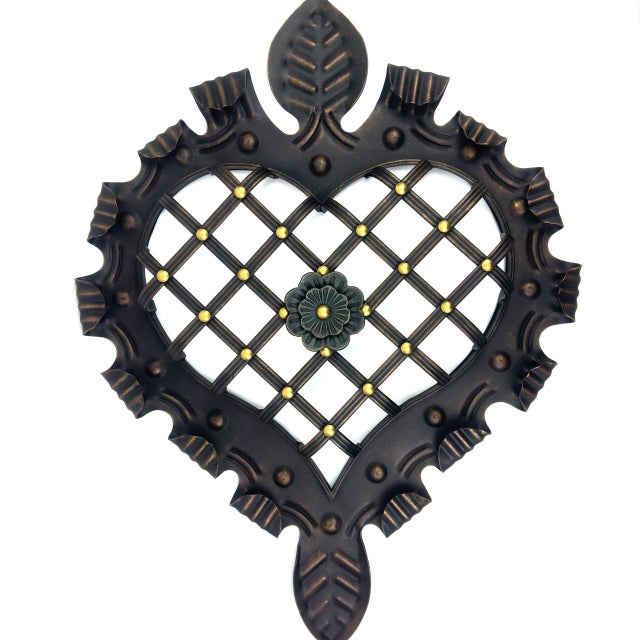Black Hand-Forged Wrought Iron Heart Wall Decor (Ruffled Edge with Leaf Finials) Antique Copper Finish For Sale - Image 8 of 8