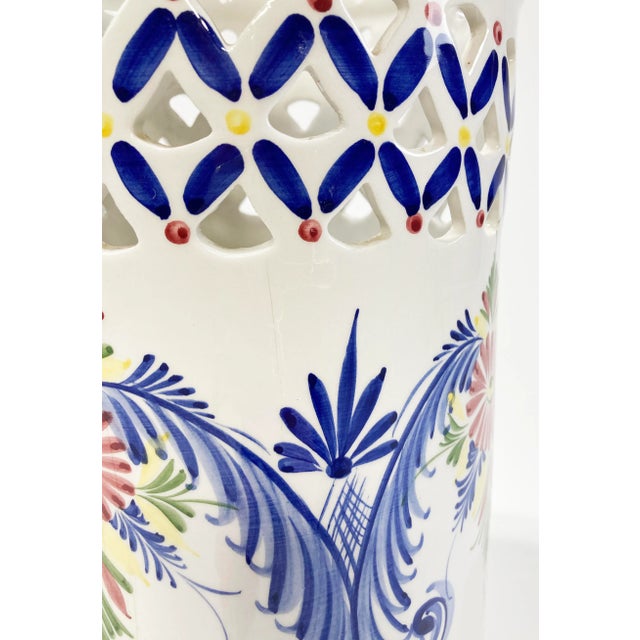 Hand-Painted Reticulated Ceramic Umbrella Stand For Sale In Kansas City - Image 6 of 7