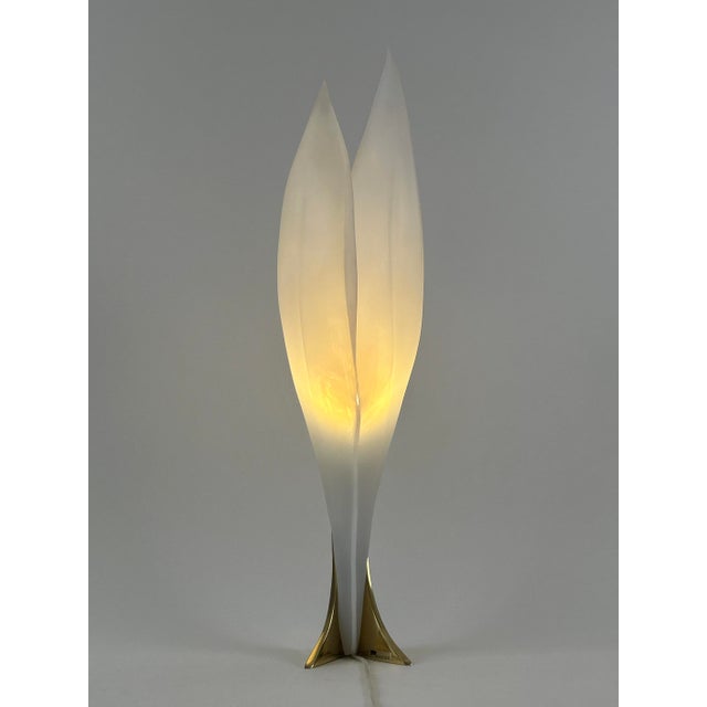 Modernist Acrylic and Brass Table Lamp by Maison Rougier, 1970s For Sale - Image 14 of 18